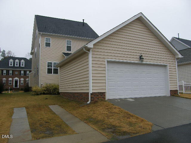 233 Butterbiggins Lane Apex, NC 27539 - Photo 6 of 13 back