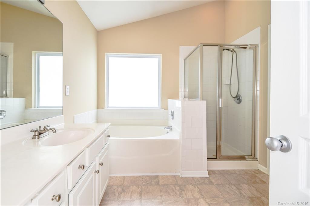 2542 Carmathen Road Charlotte, NC 28269 - Photo 18 of 24