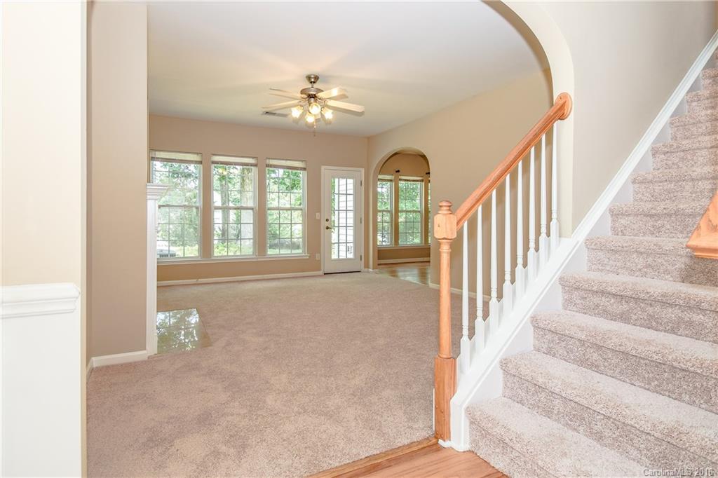 2542 Carmathen Road Charlotte, NC 28269 - Photo 3 of 24