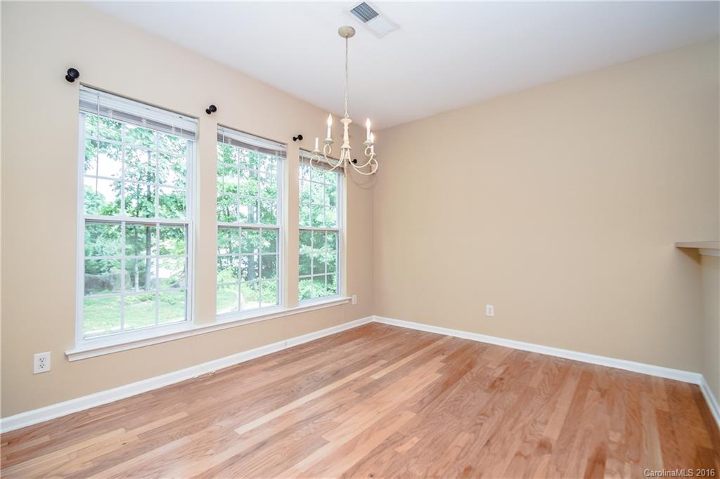 2542 Carmathen Road Charlotte, NC 28269 - Photo 9 of 24