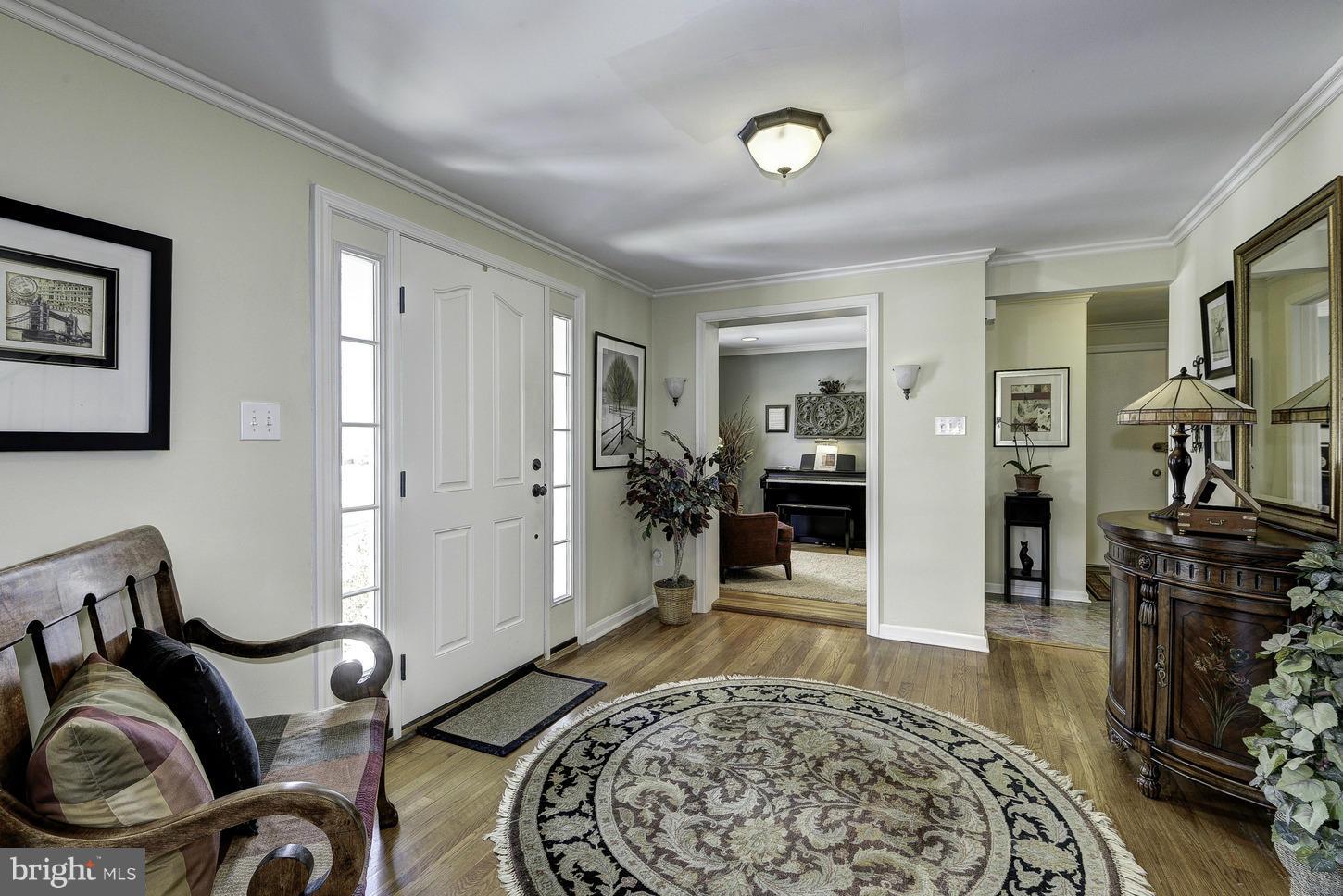 8817 Cold Spring Road Potomac, MD 20854 - Photo 3 of 30 Interior (General)