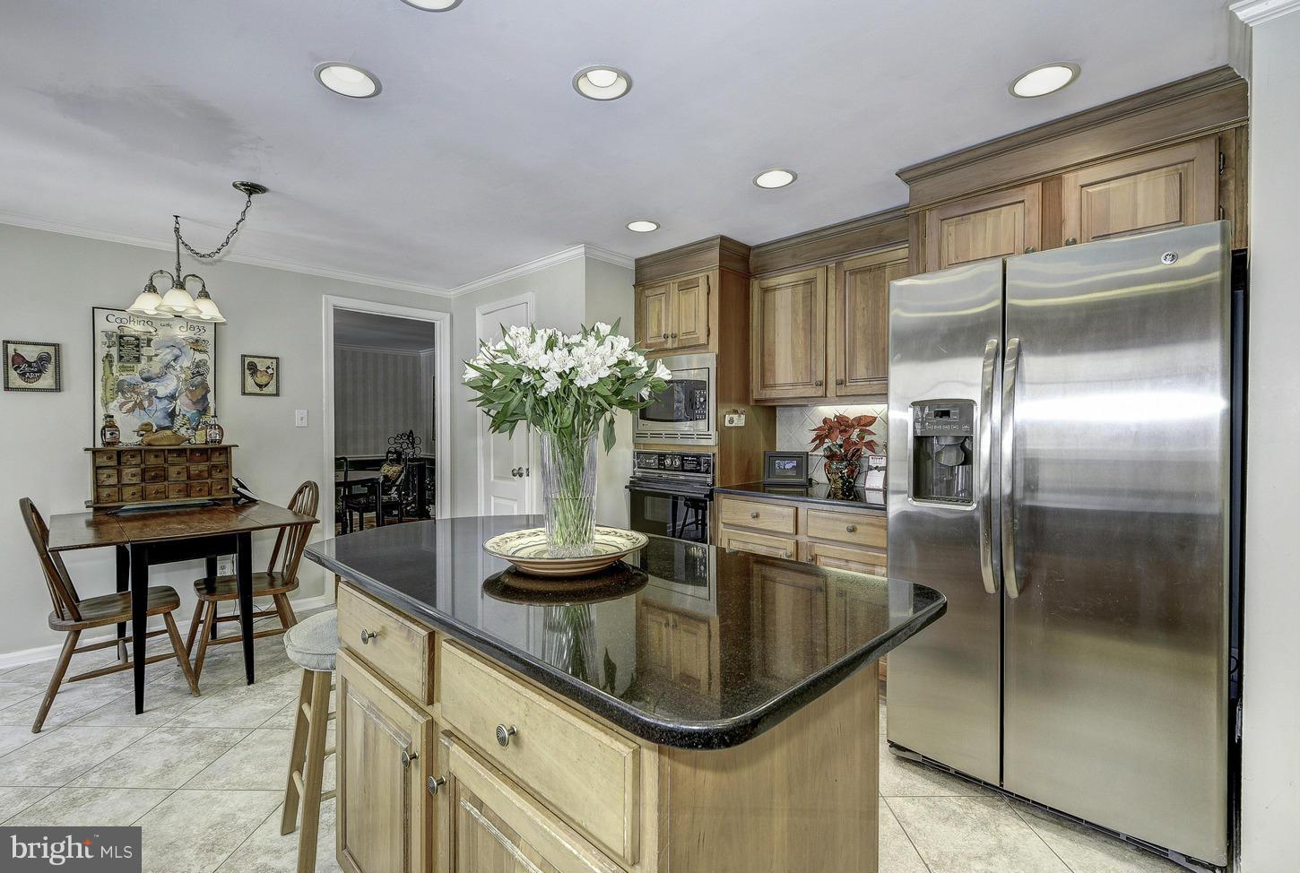 8817 Cold Spring Road Potomac, MD 20854 - Photo 10 of 30 Kitchen