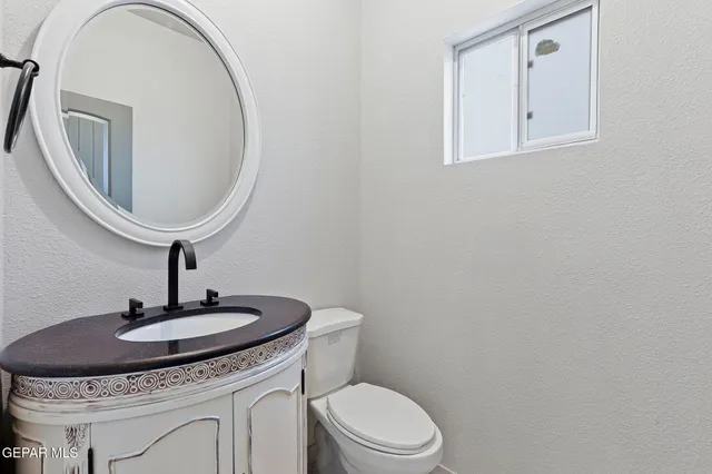 $299,000 | 1121 Spartan Drive, Canutillo, TX 79835