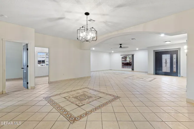 $299,000 | 1121 Spartan Drive, Canutillo, TX 79835