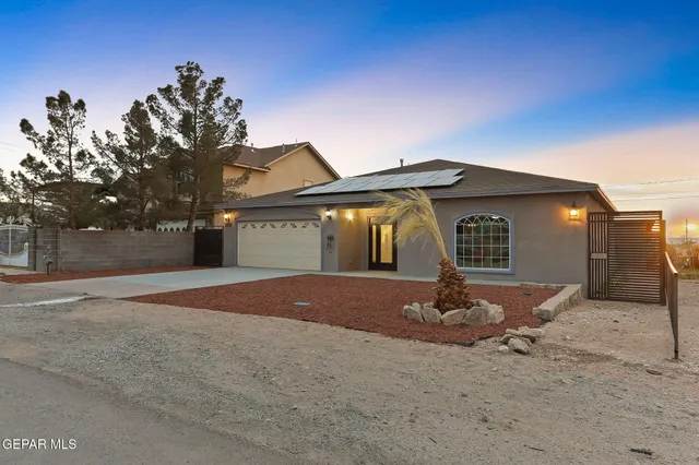 $299,000 | 1121 Spartan Drive, Canutillo, TX 79835