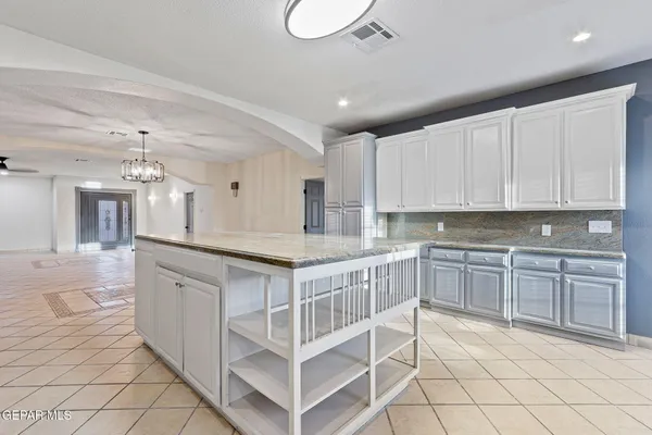 $298,400 | 1121 Spartan Drive, Canutillo, TX 79835