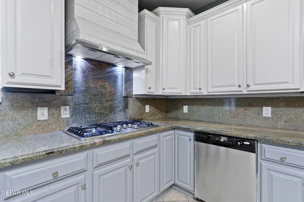 $298,400 | 1121 Spartan Drive, Canutillo, TX 79835