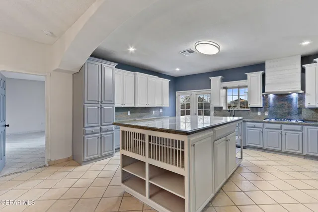 $299,000 | 1121 Spartan Drive, Canutillo, TX 79835