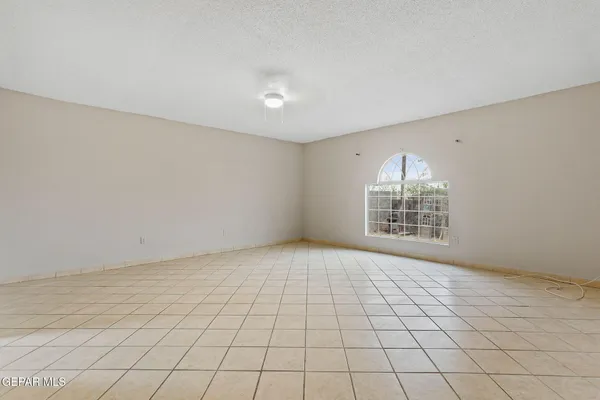 $298,400 | 1121 Spartan Drive, Canutillo, TX 79835