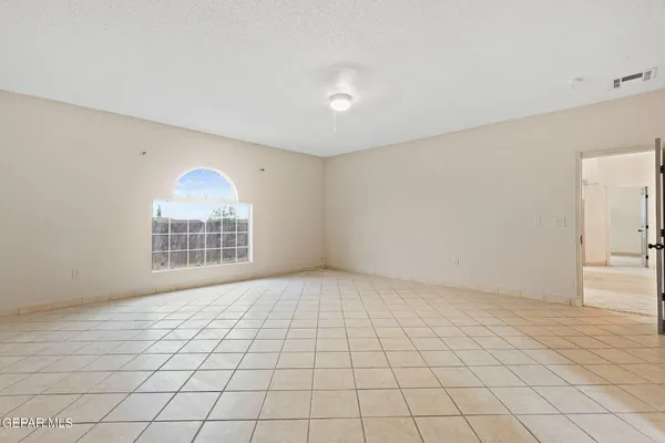 $298,400 | 1121 Spartan Drive, Canutillo, TX 79835
