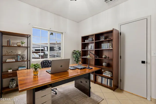 $299,000 | 1121 Spartan Drive, Canutillo, TX 79835