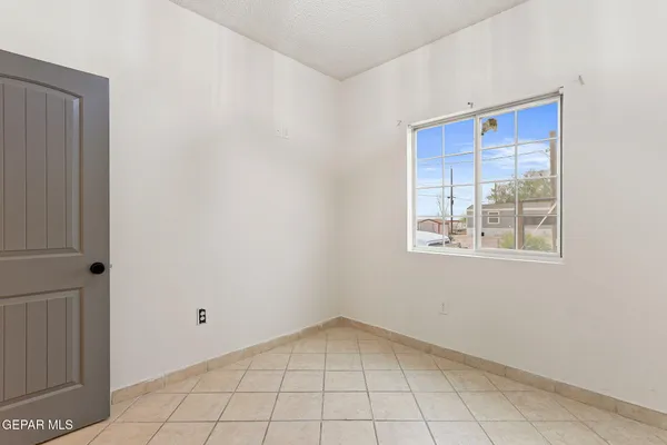 $298,400 | 1121 Spartan Drive, Canutillo, TX 79835
