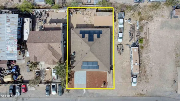 $298,400 | 1121 Spartan Drive, Canutillo, TX 79835