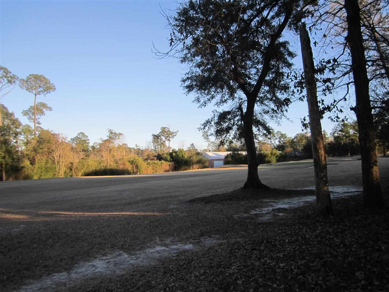 8832 Burning Tree Road Pensacola, FL 32514 - Photo 39 of 46 Gallery Image 39