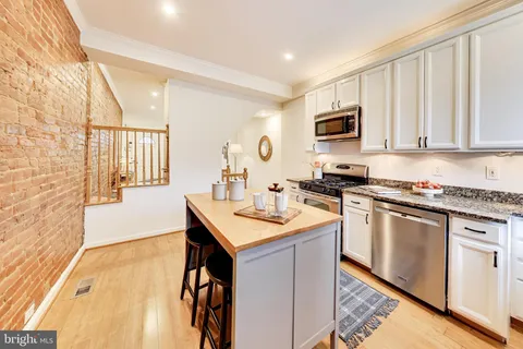 $825,000 | 704 Rhode Island Avenue Northwest, Washington, DC 20001
