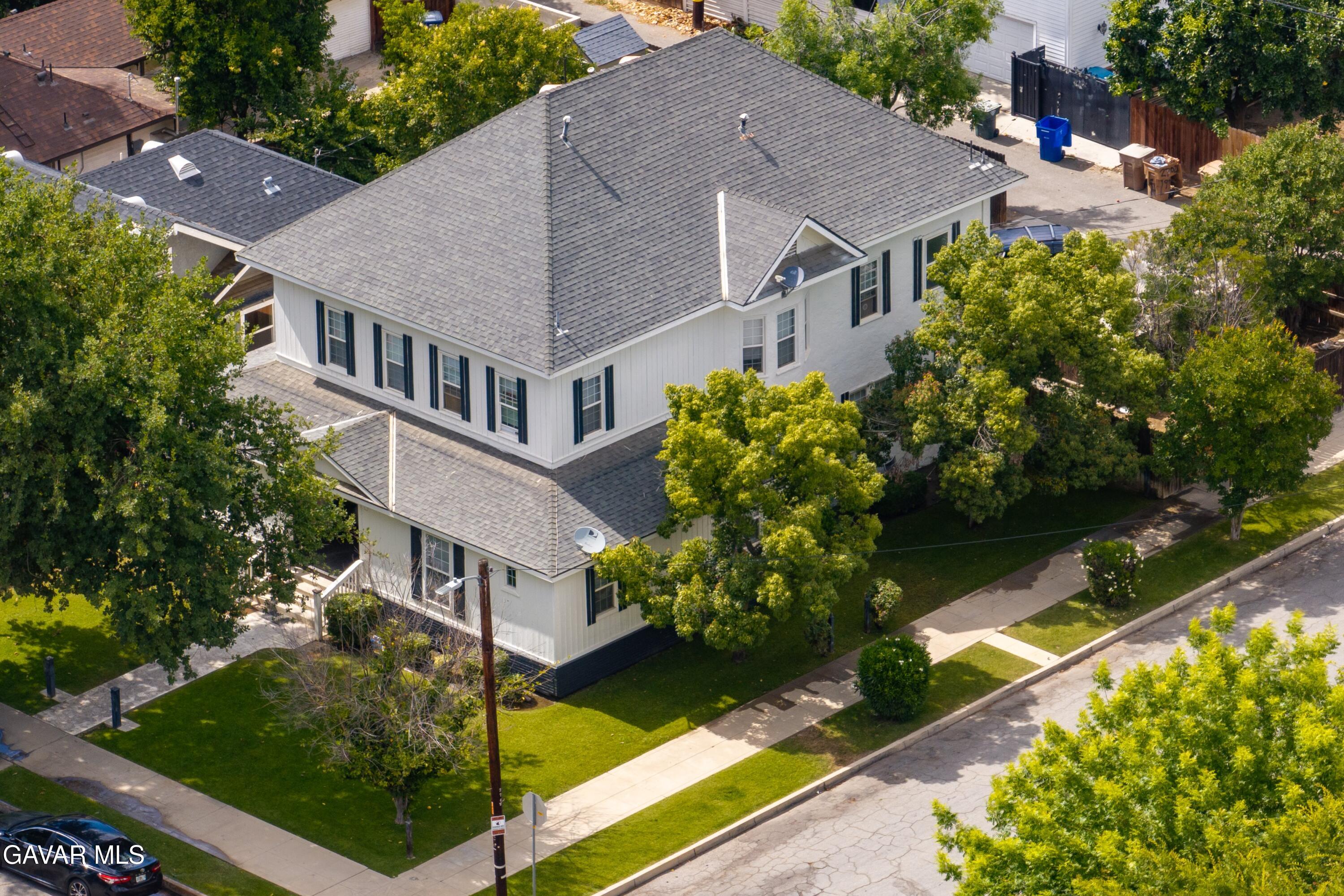 2702 19th Street Bakersfield, CA 93301 - Photo 11 of 21 an aerial view of a house