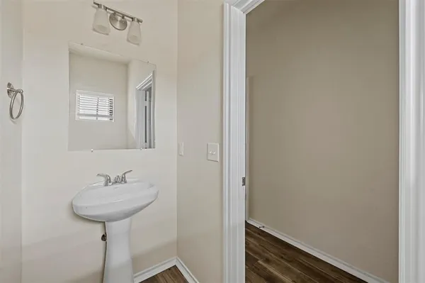 $1,350 | 601 Thomas Street, Unit 2, Bonham, TX 75418