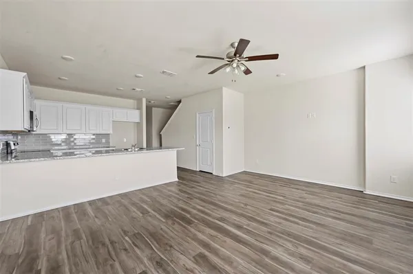 $1,350 | 601 Thomas Street, Unit 2, Bonham, TX 75418