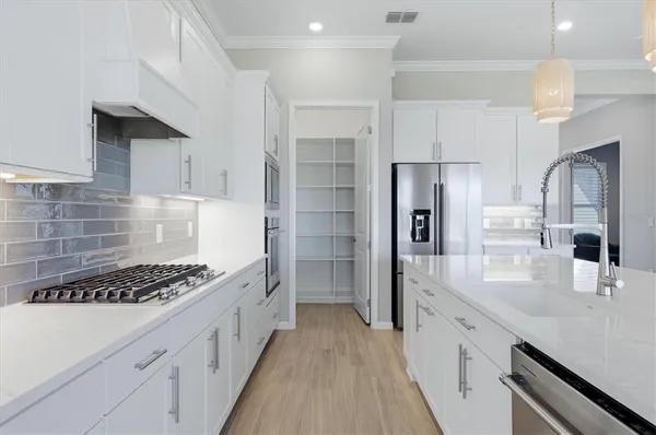 $740,000 | 9018 Sunray Cove, Palmetto, FL 34221
