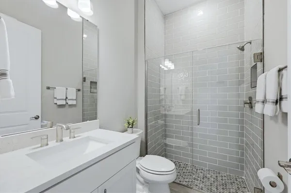 $740,000 | 9018 Sunray Cove, Palmetto, FL 34221