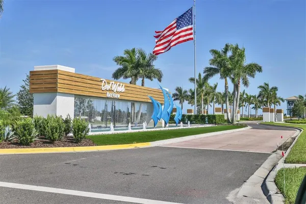 $740,000 | 9018 Sunray Cove, Palmetto, FL 34221