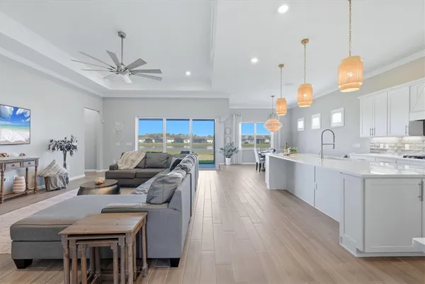 $740,000 | 9018 Sunray Cove, Palmetto, FL 34221