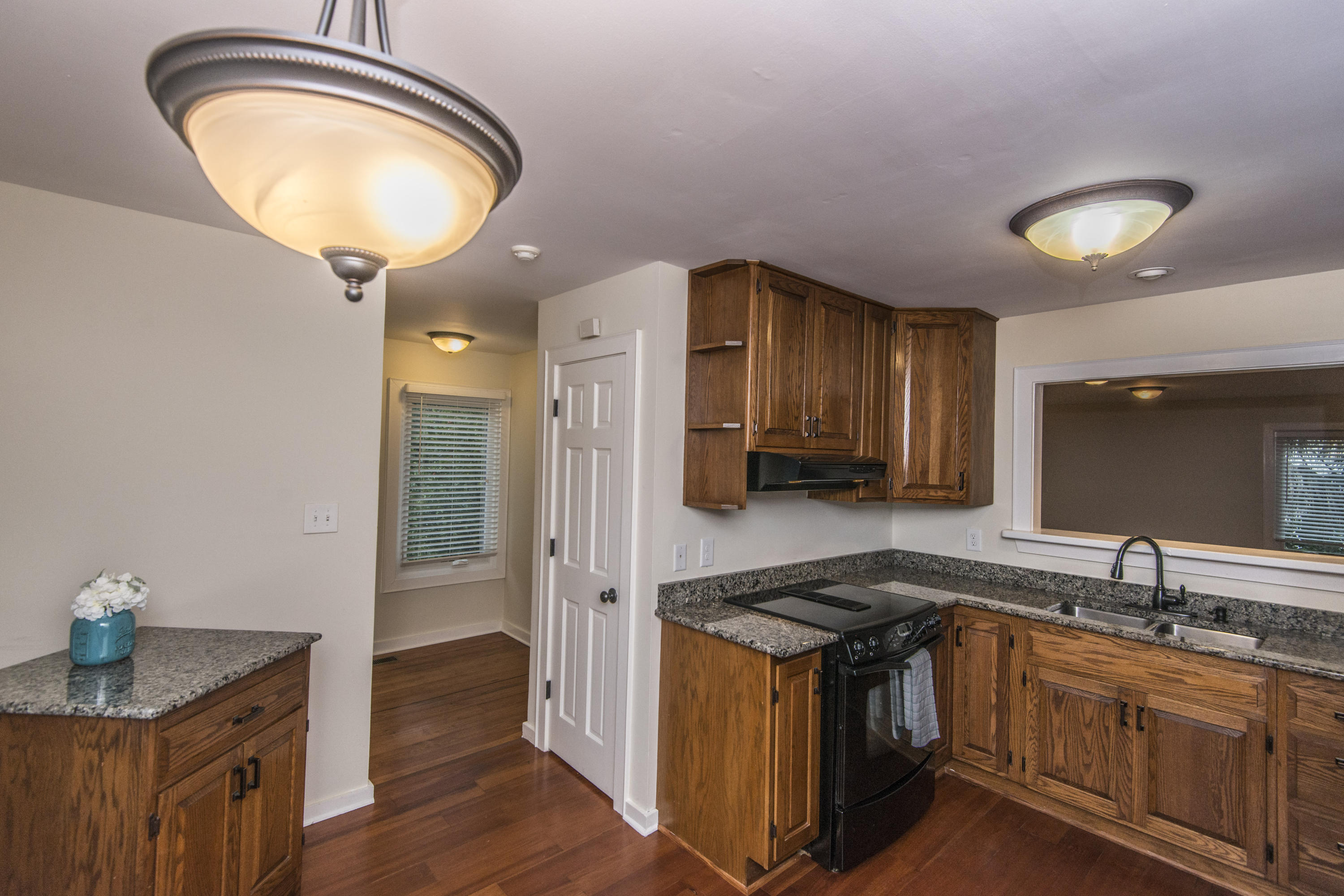 6 Peele Place Charleston, SC 29401 - Photo 11 of 41 _DSC0315