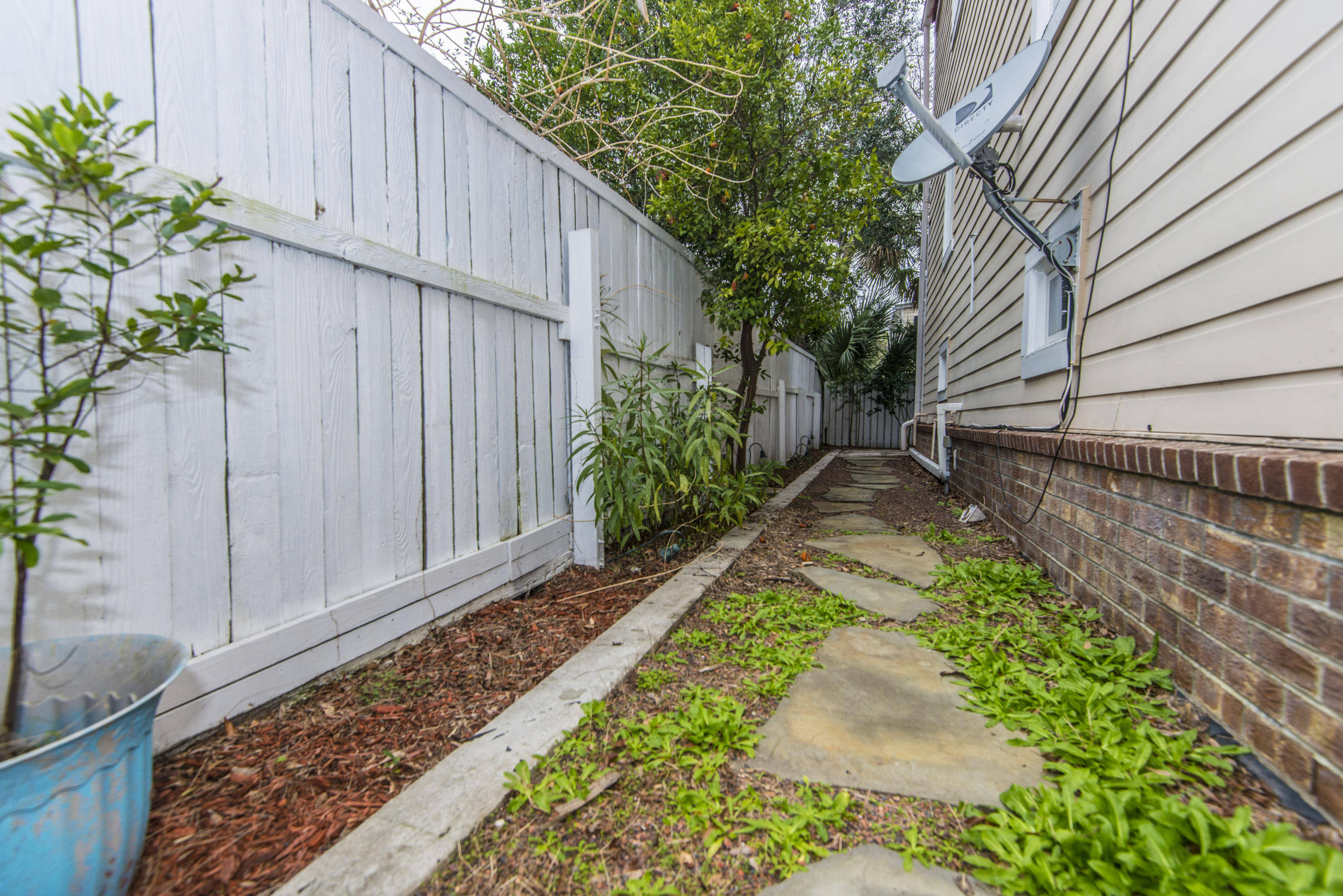 6 Peele Place Charleston, SC 29401 - Photo 16 of 41 _DSC0288