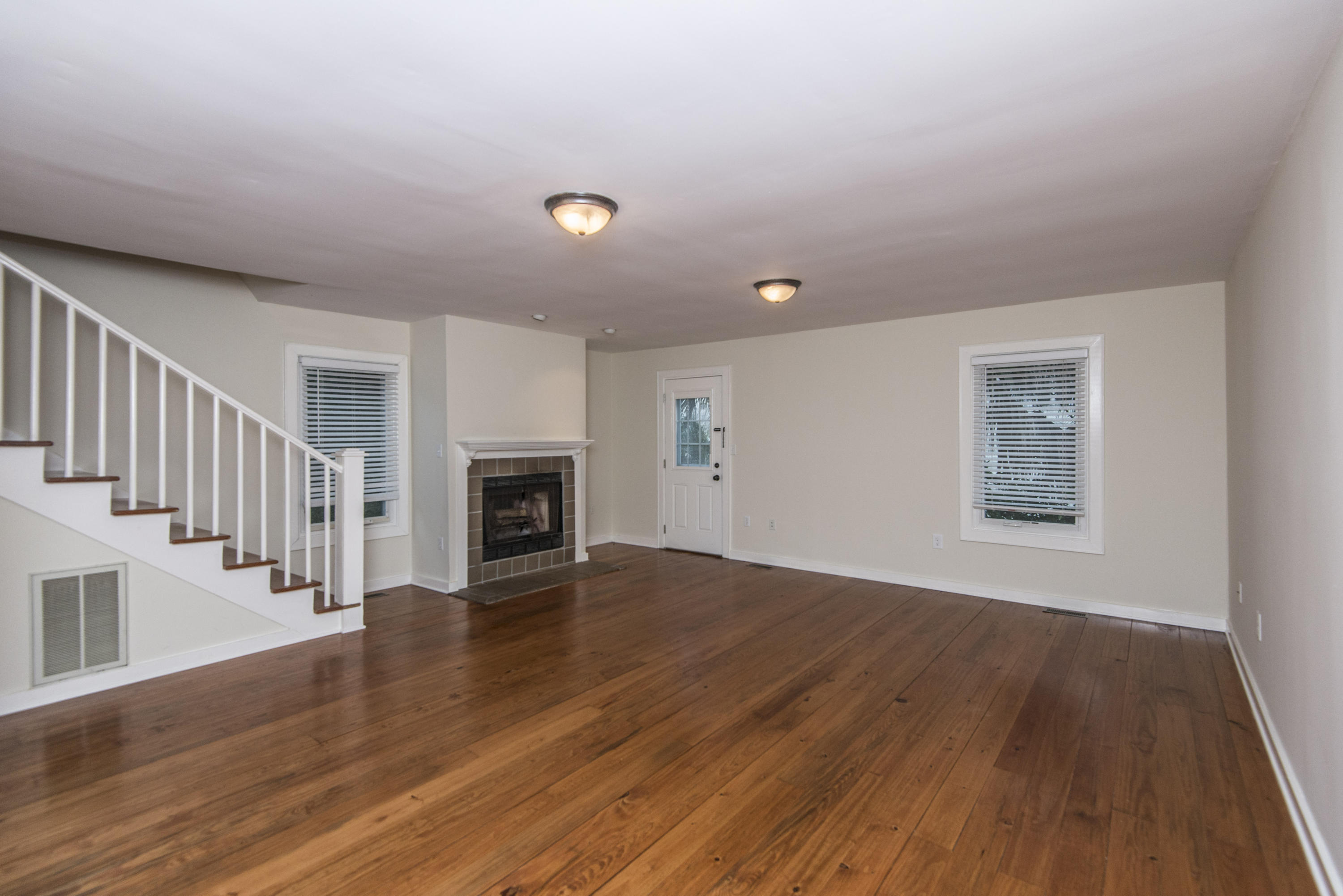 6 Peele Place Charleston, SC 29401 - Photo 7 of 41 _DSC0298