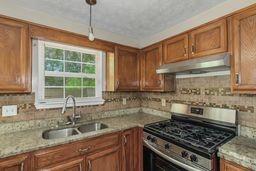 3011 Fields Drive Lithonia, GA 30038 - Photo 8 of 17