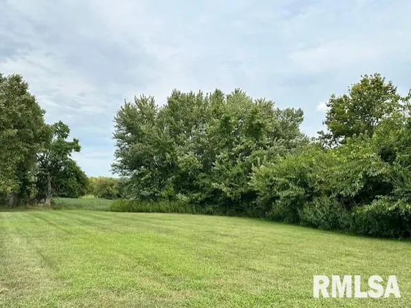 $12,000 | 22 Southland Park, Jacksonville, IL 62650