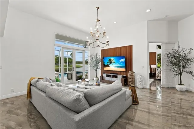 $9,900 | 10792 Queen Palm Court, Boca Raton, FL 33498