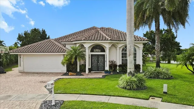 $9,900 | 10792 Queen Palm Court, Boca Raton, FL 33498