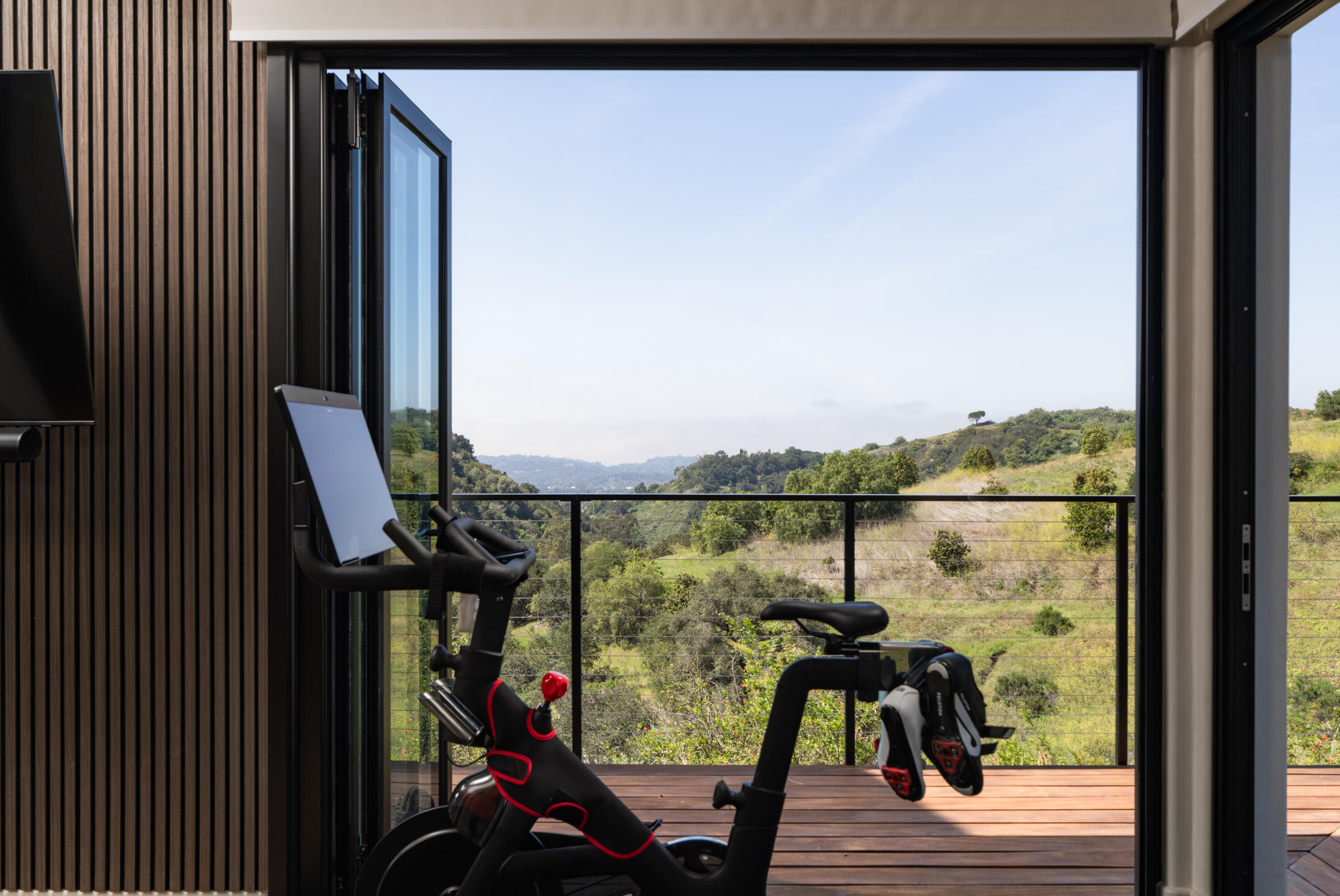 2827 Palomino Ridge Lane Santa Barbara, CA 93105 - Photo 29 of 36 Gym