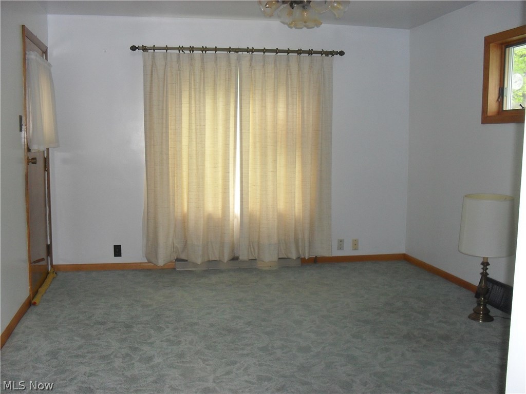 1723 Betz Road Akron, OH 44306 - Photo 7 of 15