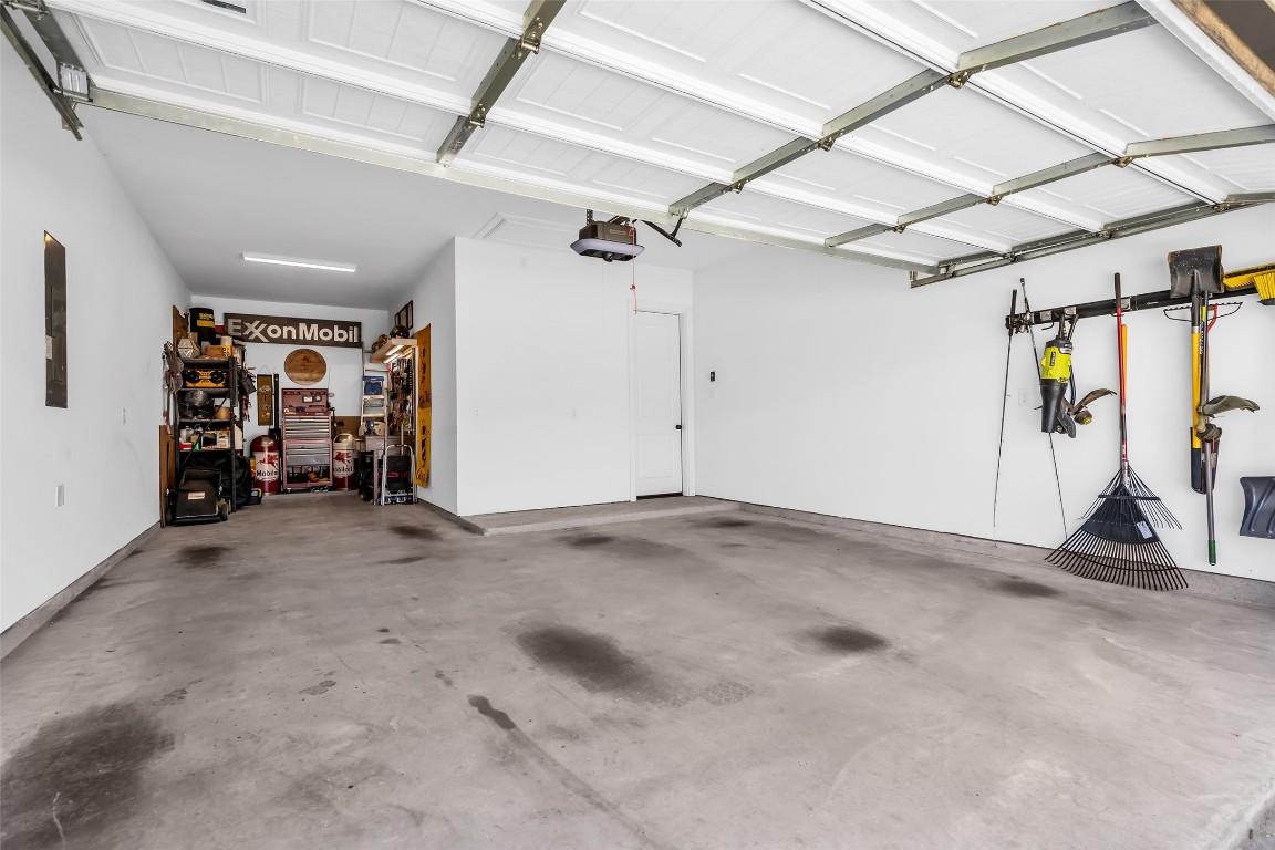 32442 Soaring Willow Way Conroe, TX 77385 - Photo 33 of 45 a view of a garage with furniture