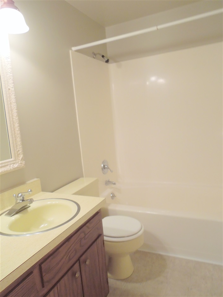 13818 Leo Road Leo, IN 46765 - Photo 12 of 14 Gallery Image 12