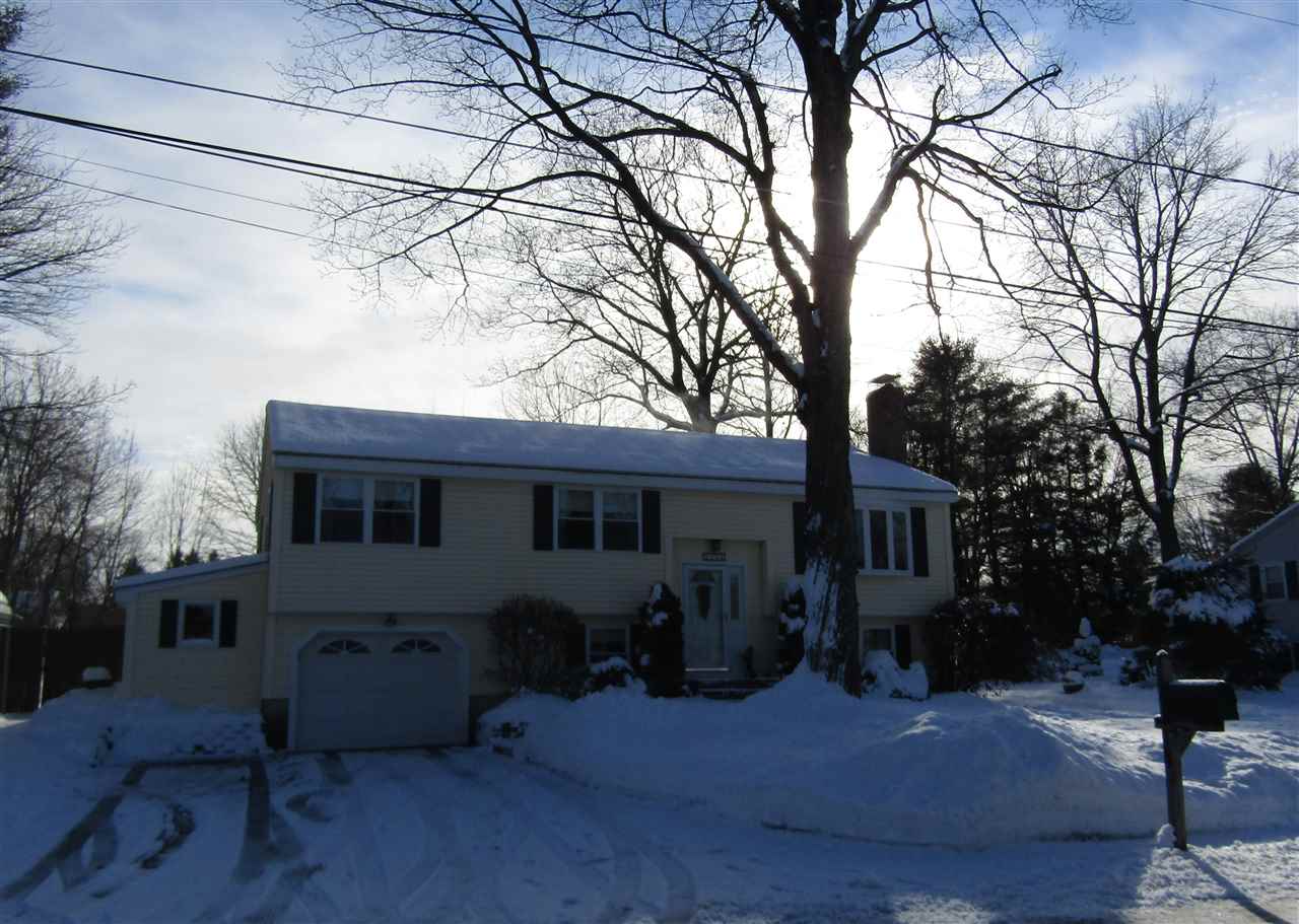 28 Howe Street Rochester, NH 03867 - Photo 1 of 40