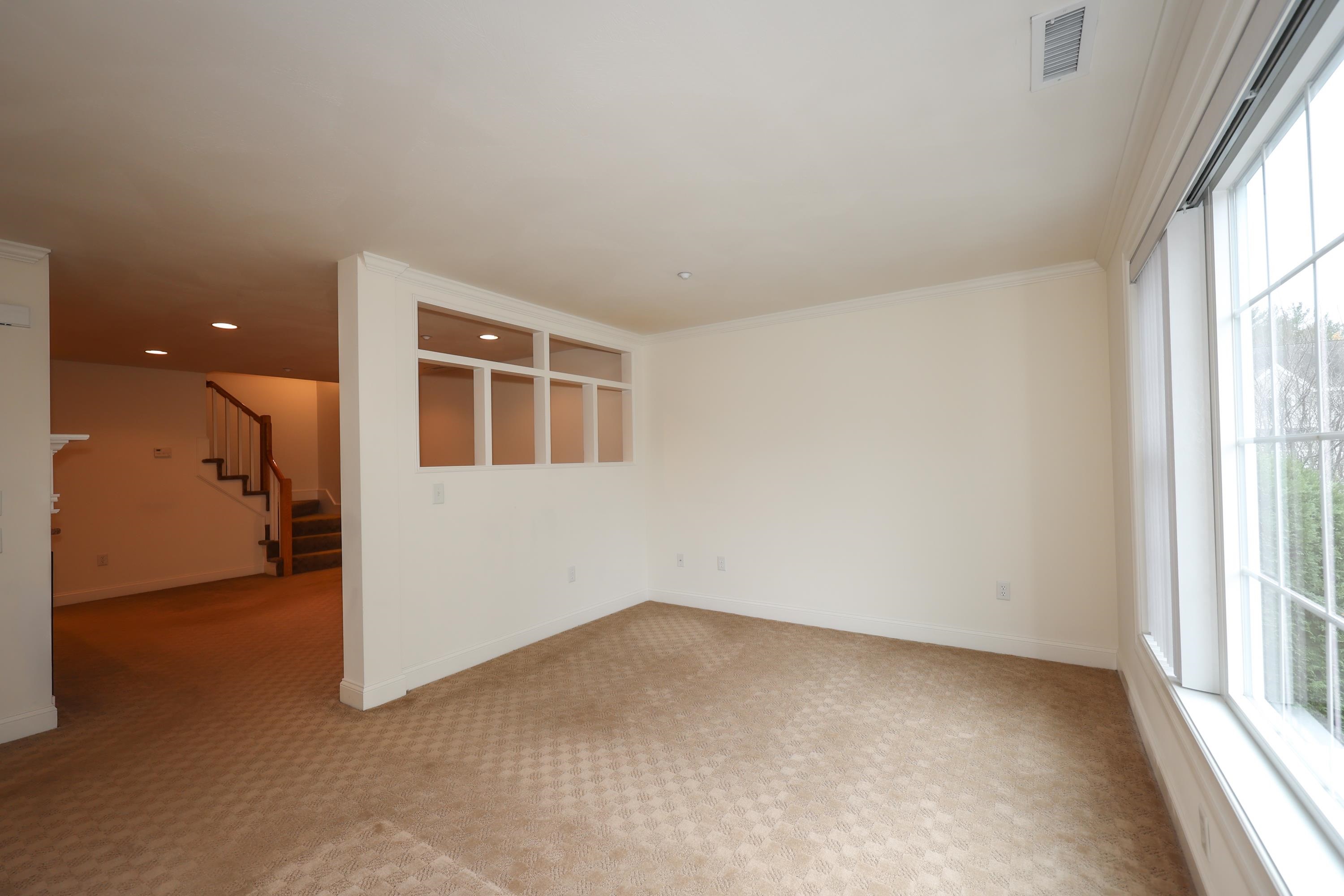 1 Maple Ridge Drive, Unit 207 Merrimack, NH 03054 - Photo 4 of 22