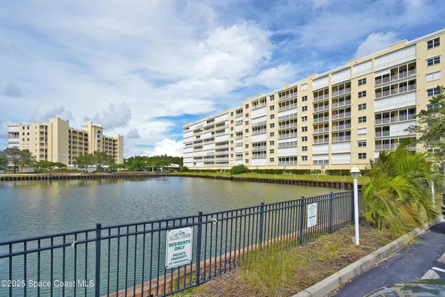 $620,000 | 134 Starboard Lane, Unit 402, Merritt Island, FL 32953