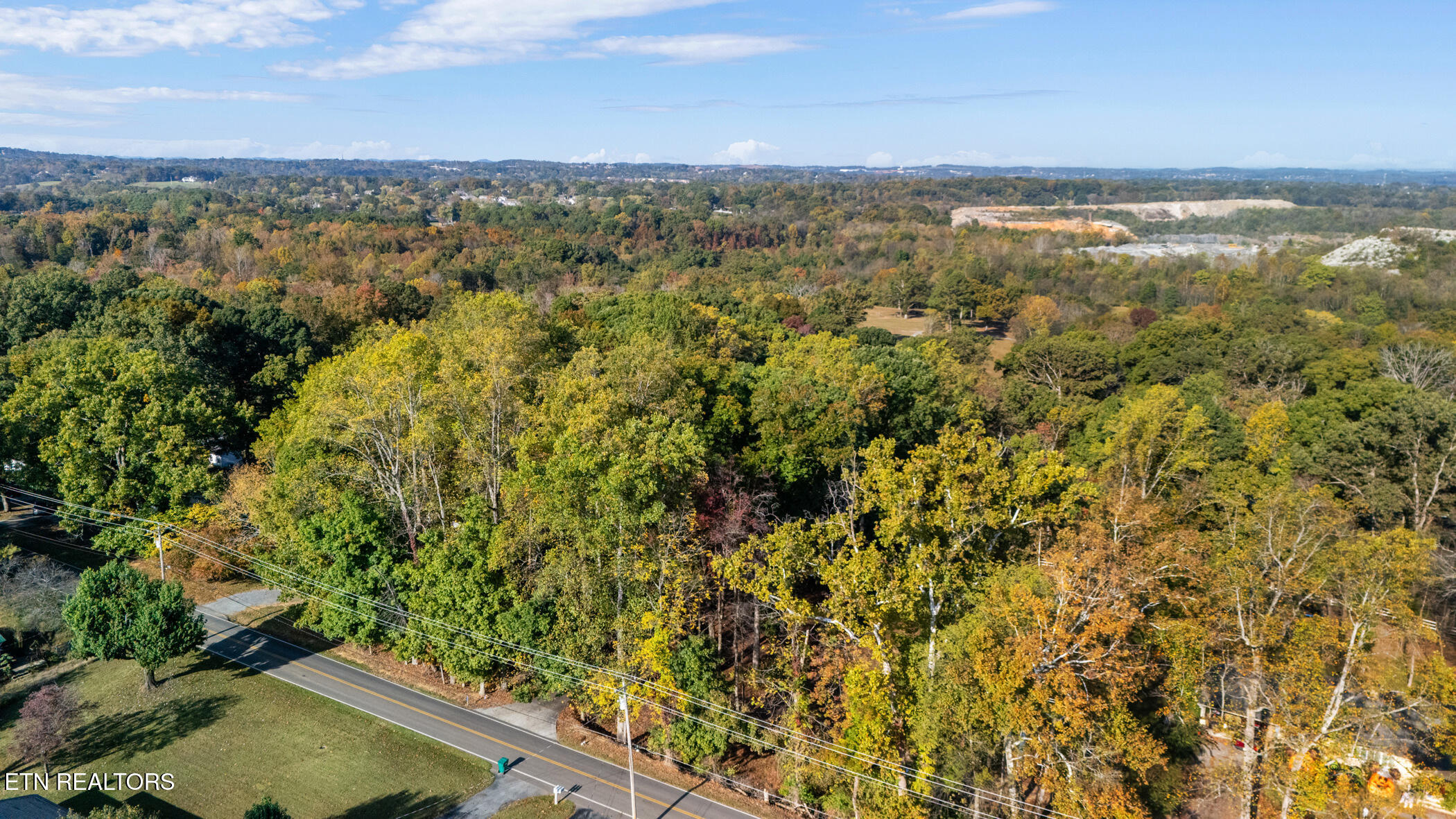 209 Ridge Road Maryville, TN 37803 - Photo 8 of 15 Great Location!