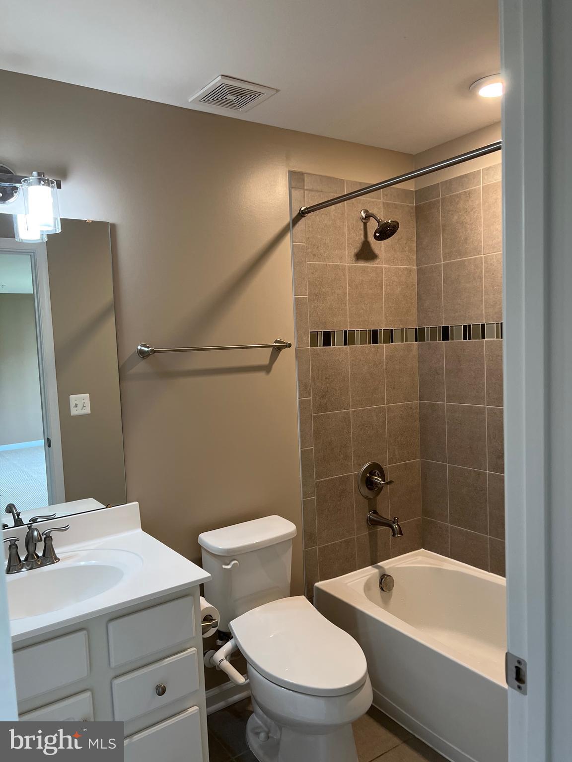 2279 River Birch Road Dumfries, VA 22026 - Photo 32 of 37 Lower Level Bath