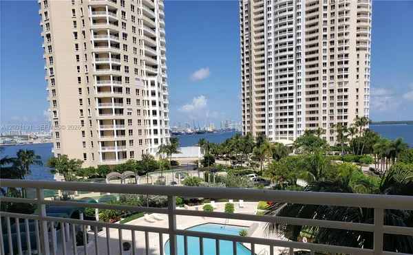 $3,400 | 888 Brickell Key Drive, Unit 905, Miami, FL 33131