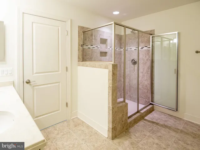 $4,500 | 727 Crown Park Avenue, Gaithersburg, MD 20878