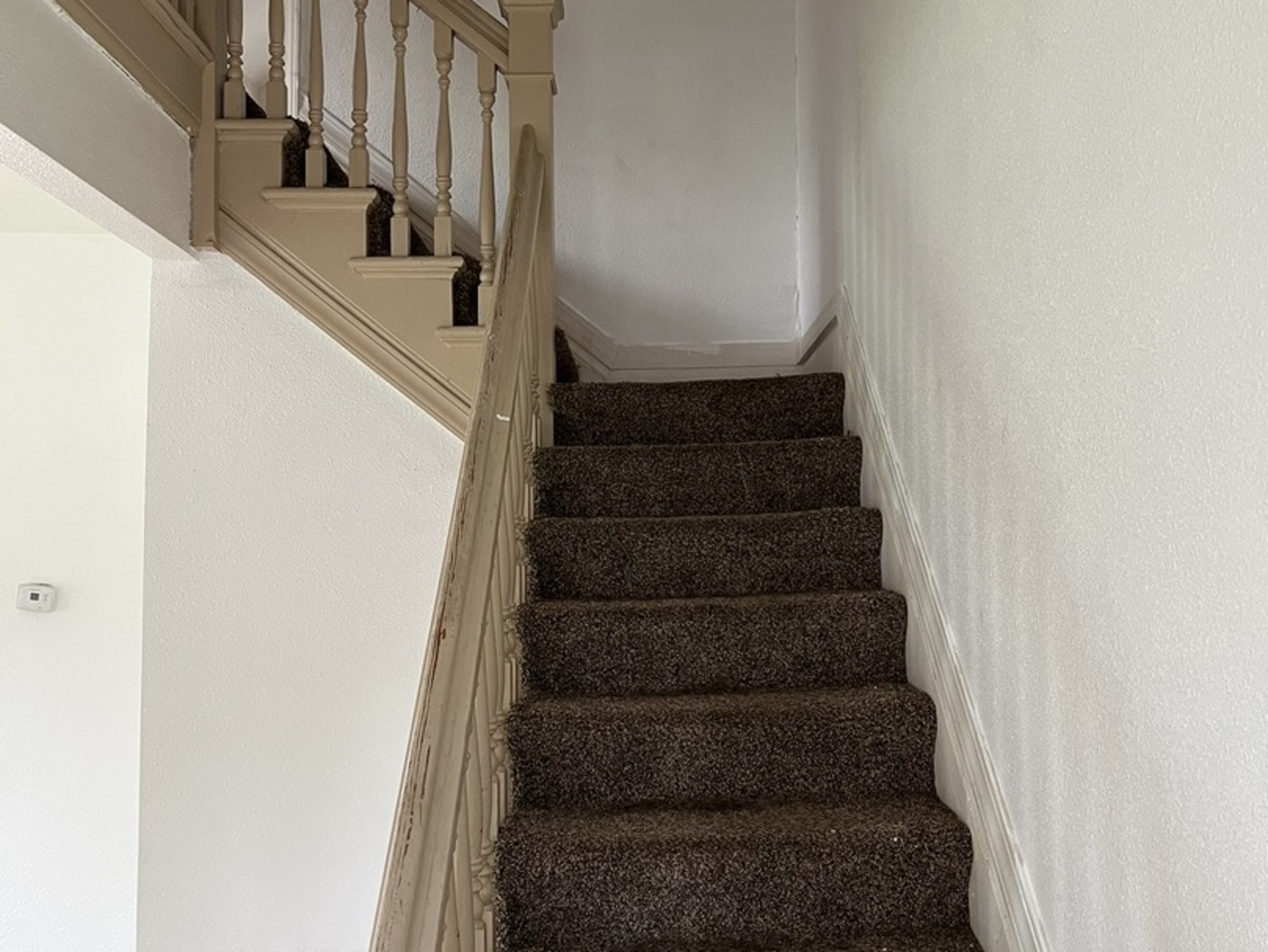 110-112 East Frank Street Freeport, IL 61032 - Photo 5 of 15 a view of entryway