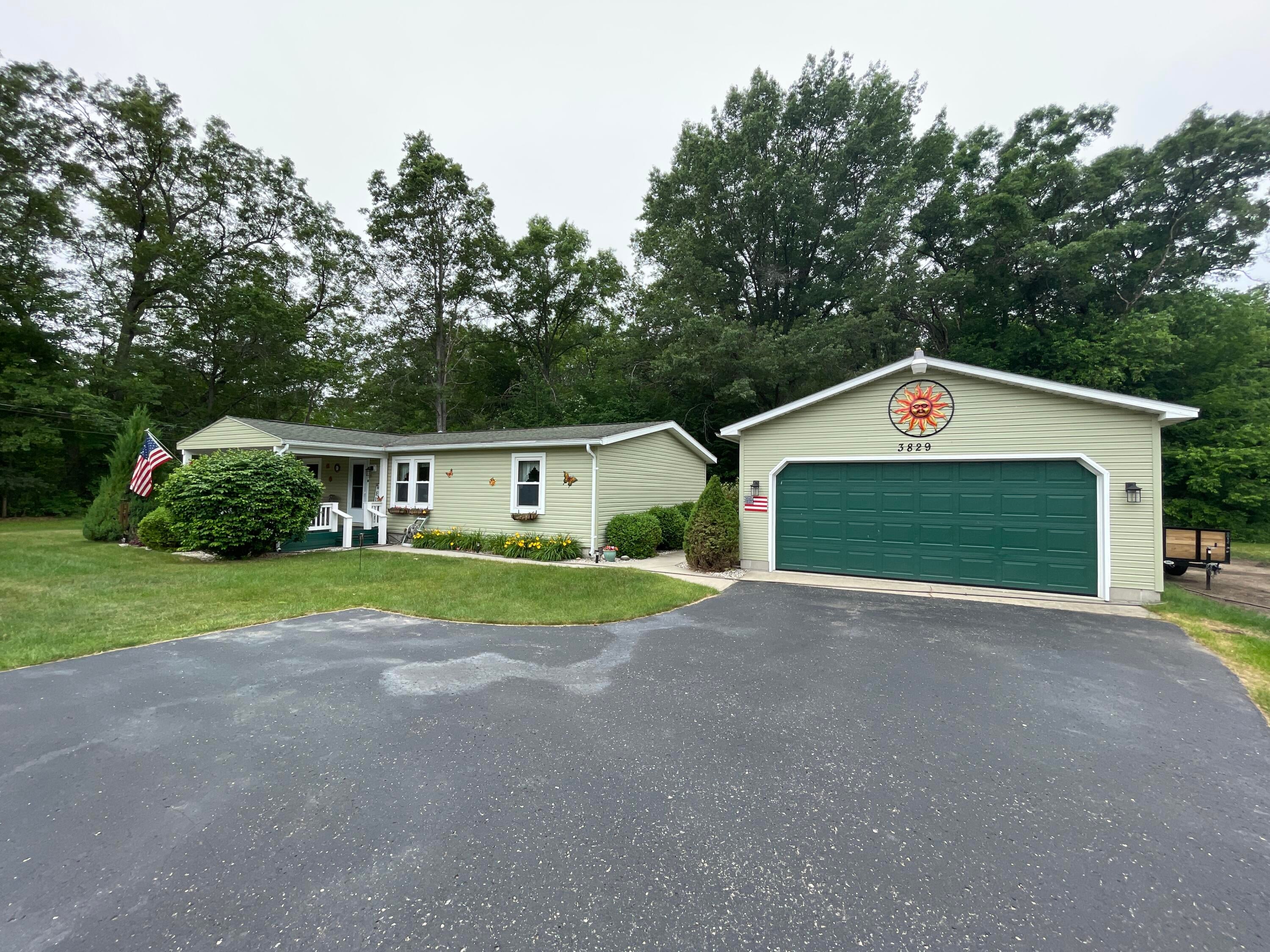 3829 North Markey Road Roscommon, MI 48653 - Photo 23 of 28 Gallery Image 23
