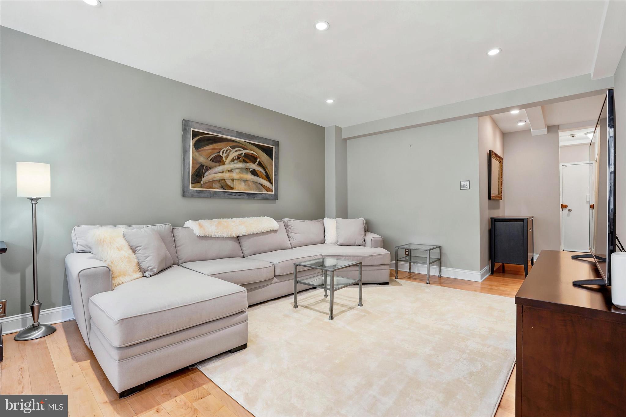 220 West Rittenhouse Square, Unit 5D Philadelphia, PA 19103 - Photo 10 of 28
