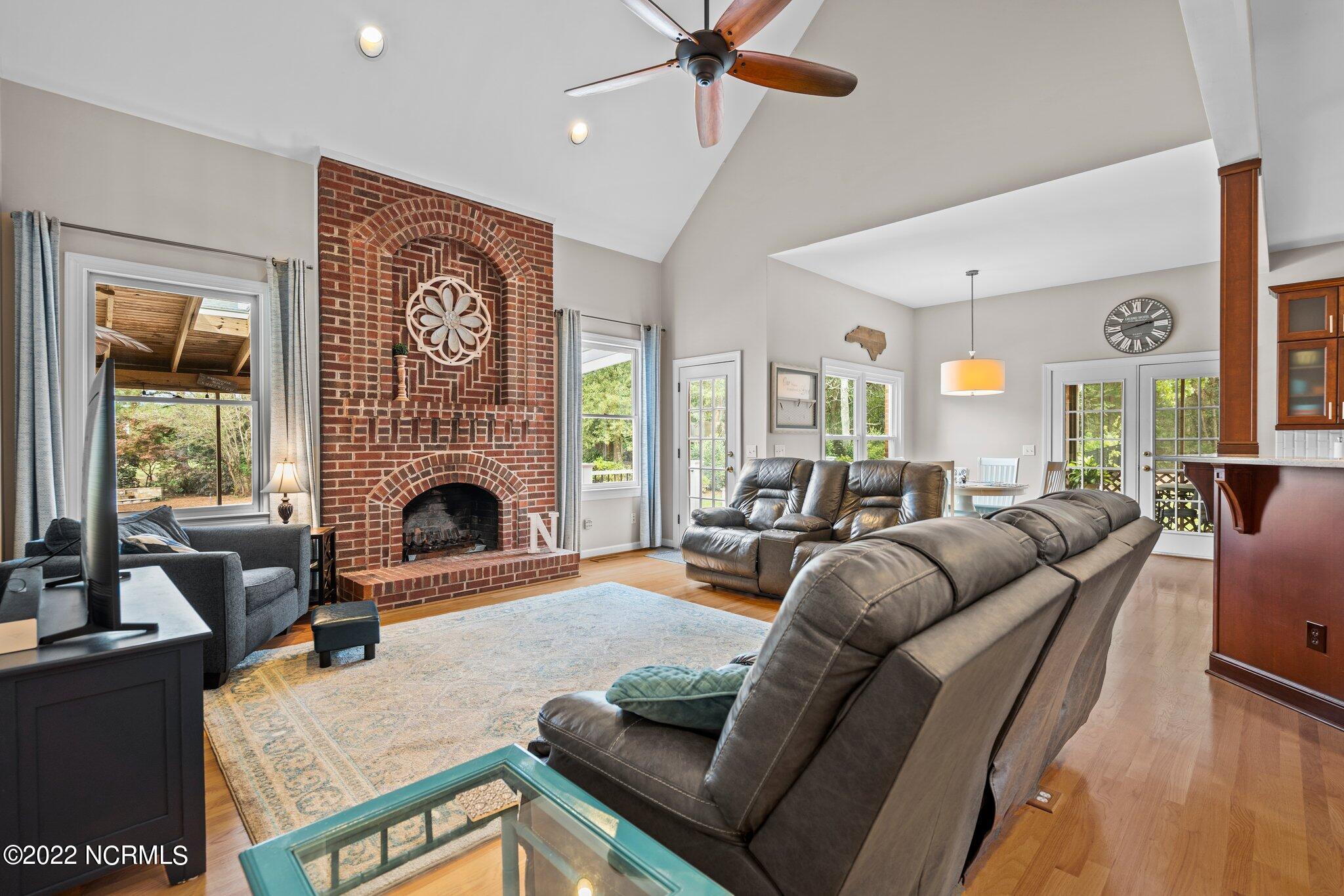 202 Quilon Circle Wilmington, NC 28412 - Photo 13 of 68 66-web-or-mls-DSC07736