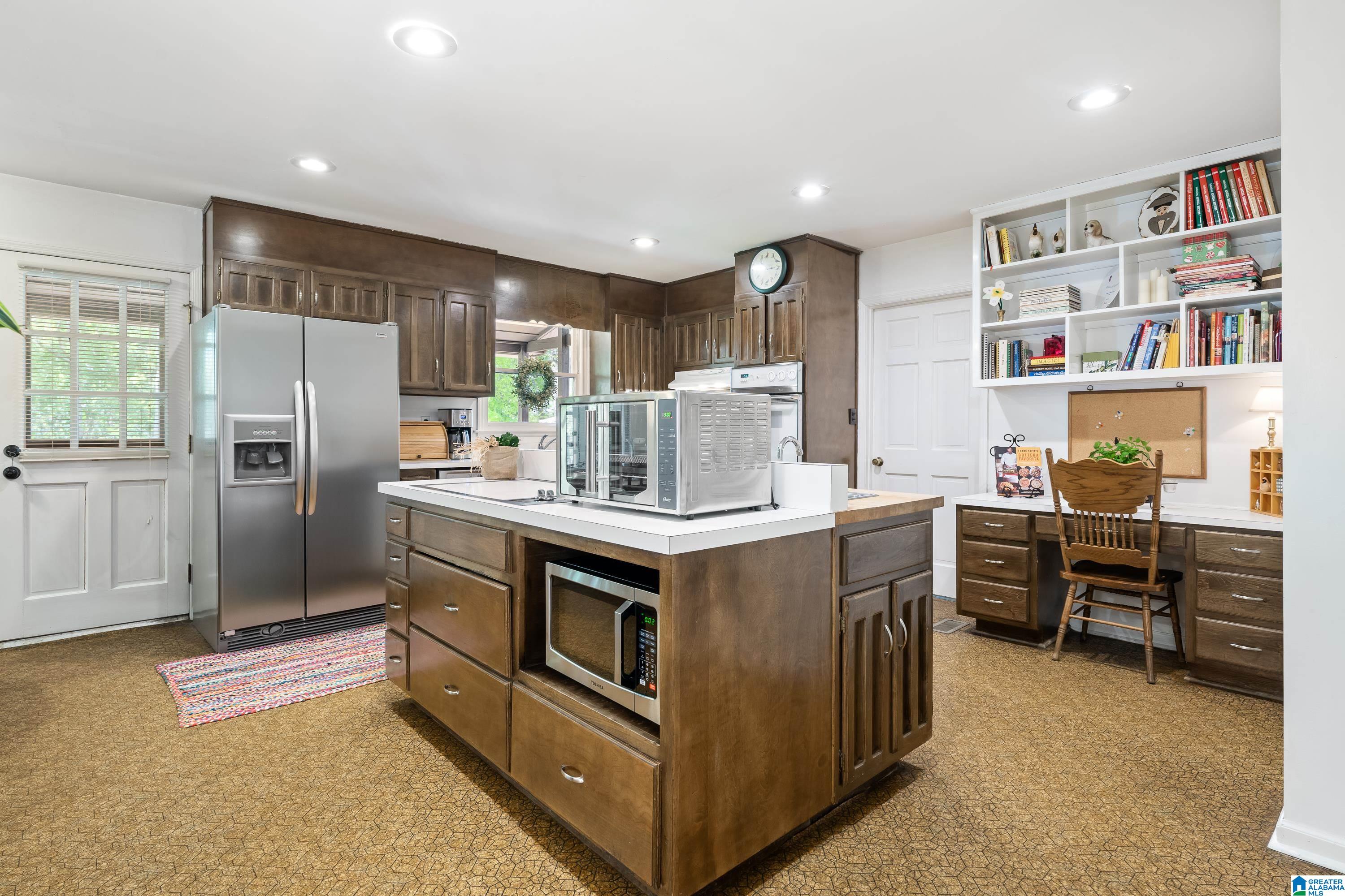 2321 St Joseph Road Birmingham, AL 35243 - Photo 11 of 58 Gallery Image 11