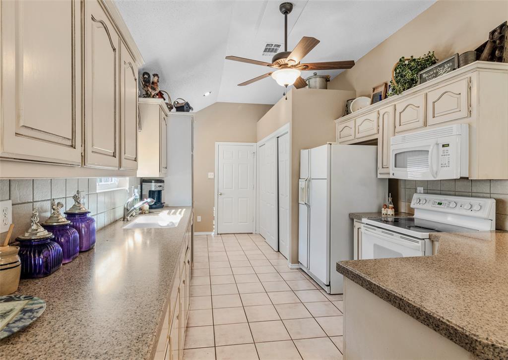 507 Azalea Drive Forney, TX 75126 - Photo 11 of 22